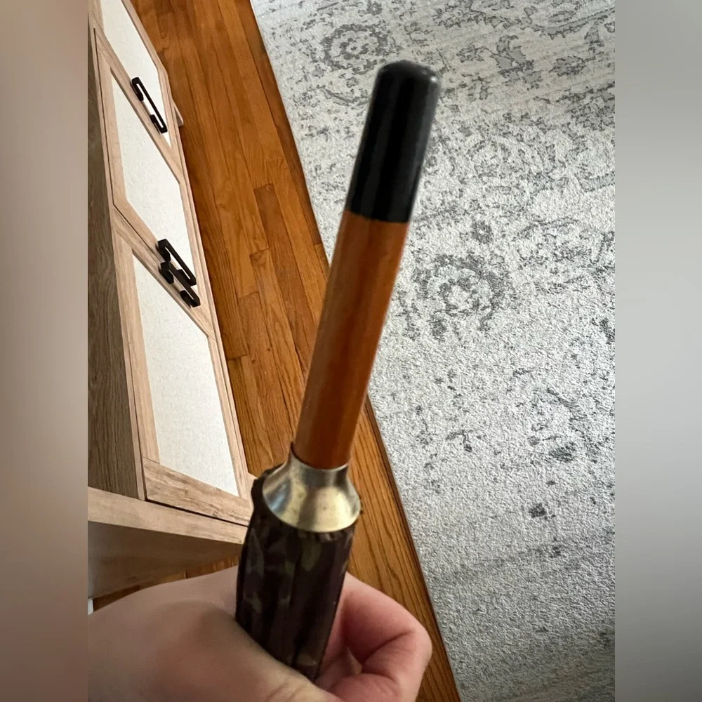 Louis Vuitton Monogram Umbrella - Picture 7 of 9